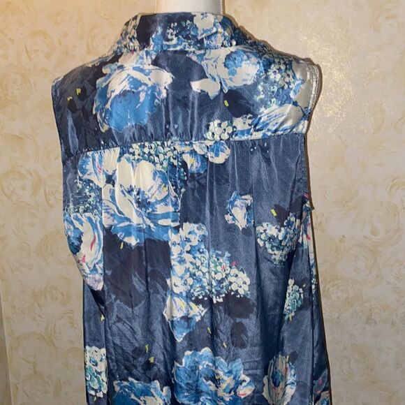 NWOT! Spruce & Sage Button down Dress! - Picture 5 of 12